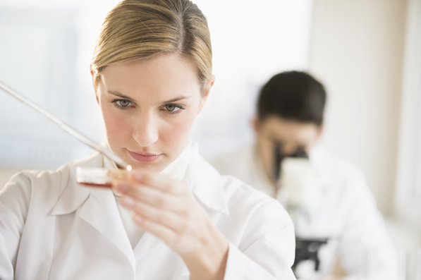 Docteur en biologie, test bactéries