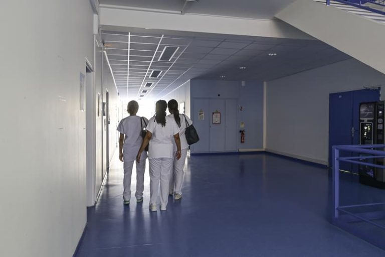 Présentation des instituts Centre hospitalier Sud Seine et Marne 77 Urgences 24h/24 Présentation des instituts Centre hospitalier Sud Seine et Marne 77 Urgences 24h/24